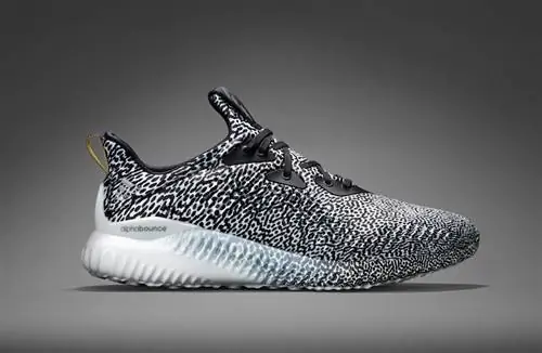 Adidas представляет AlphaBounce