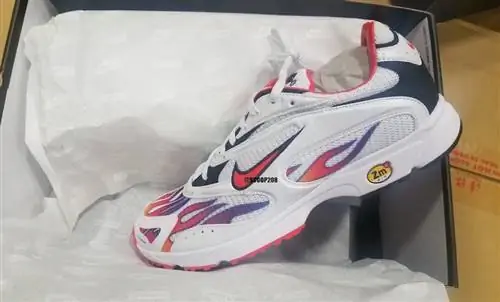 Дата выхода Supreme Nike Zoom Streak Spectrum Plus