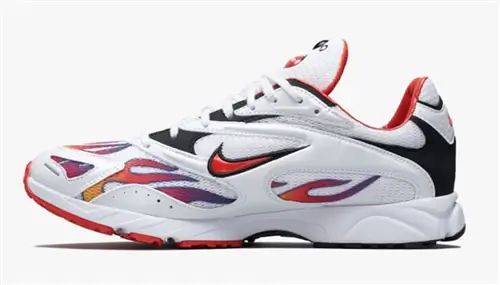 Дата выхода Supreme x Nike Zoom Streak Spectrum Plus White Habanero Red Black