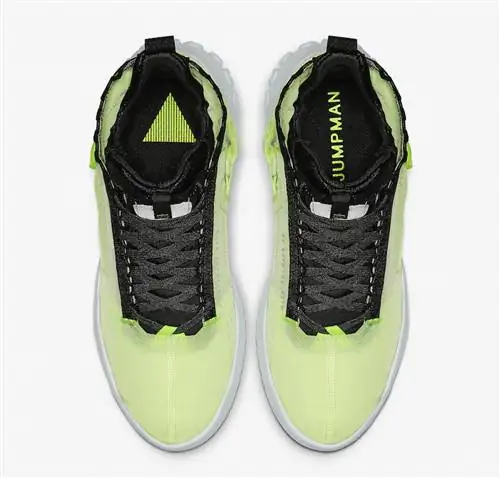 Дата выхода Jordan Proto React Barely Volt BV1654-700