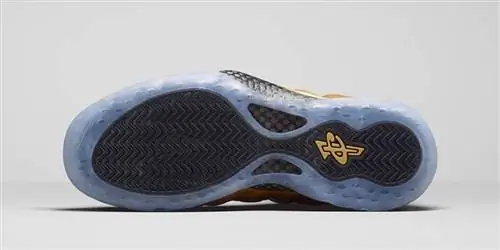 Nike Air Foamposite One Metallic Gold