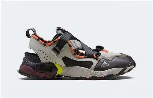 Adidas Консорциум Новатурбо EG2214