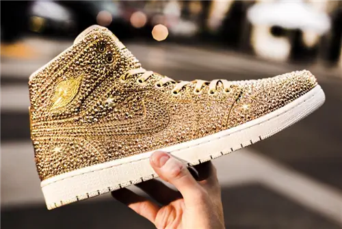 Air Jordan 1 Золотые кристаллы на заказ Air Jordan 1 Золотые кристаллы на заказ