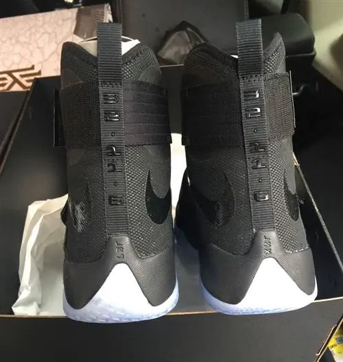 Nike Four Wins Game 3 Homecoming Pack Nike Four Wins Game 3 Homecoming Pack