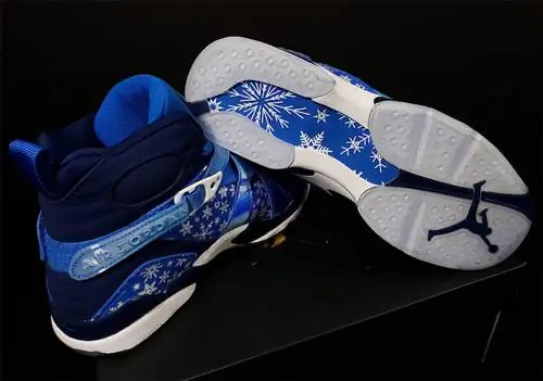 Дата выхода Air Jordan 8 Snowflake Blizzard 305368-400 Дата выхода Air Jordan 8 Snowflake Blizzard 305368-400