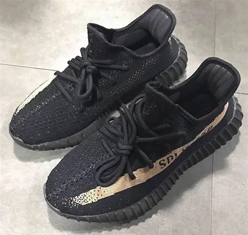Adidas Yeezy 350 Boost V2 Черная пятница Adidas Yeezy 350 Boost V2 Черная пятница