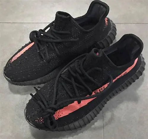 Adidas Yeezy 350 Boost V2 Черная пятница Adidas Yeezy 350 Boost V2 Черная пятница