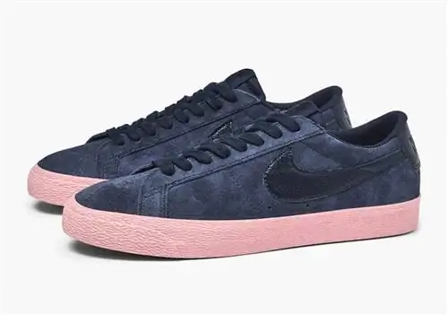 Низкий блейзер Nike SB Zoom в цвете обсидиан с подошвой из жевательной резинки
