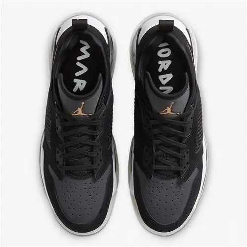 Дата выхода Jordan Mars 270 Low Black Gold CK1196-017