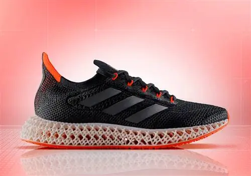 Adidas представляет свои новые беговые кроссовки 4D