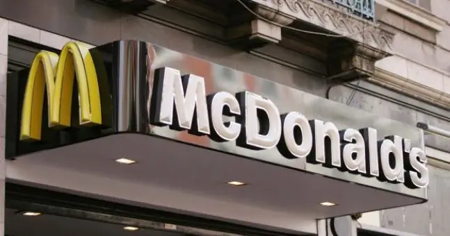 Бывший сотрудник McDonald's говорит, что нужно заказать, чтобы получить больше всего мороженого