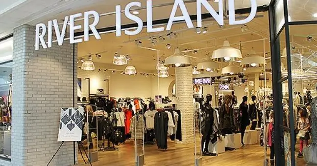 Забудьте о распродажах, мы одержимы новым сезонным топом River Island