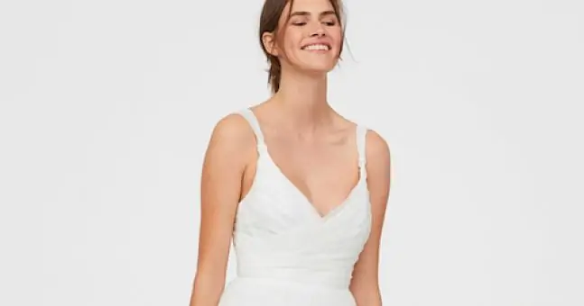 H&M только что запустила потрясающий (и очень доступный) новый свадебный ассортимент