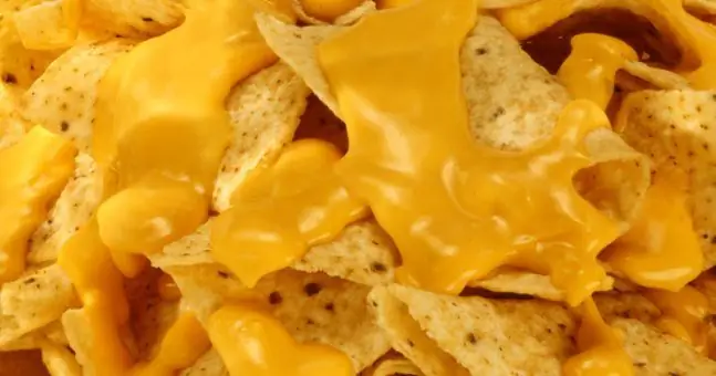 Deliveroo раздает пакеты со специями NACHO в это воскресенье, и мы все слушаем