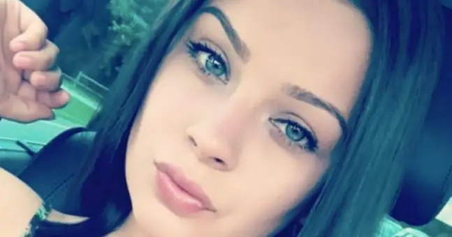Эта женщина потеряла палец после того, как ее обручальное кольцо зацепилось за забор