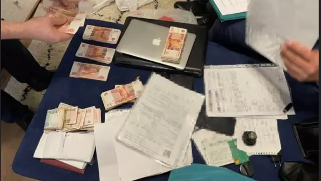 Беатрис Денда потеряла 800 миллионов евро в акциях, но по-прежнему остается самой богатой королевой