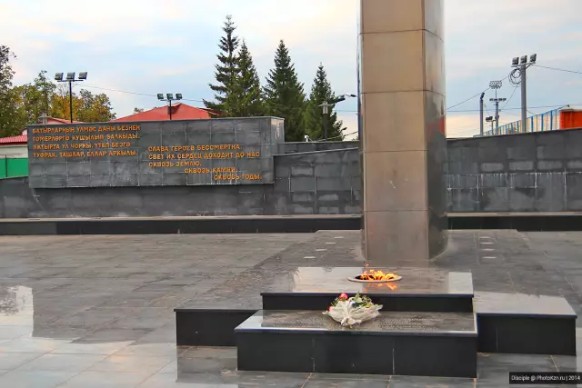 Слезы герцогини Корнуоллской в честь павших