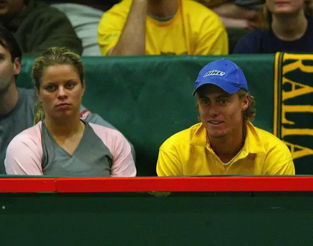 Lleyton Hewitt и Kim Cljisters "лицом" после объявления о помолвке