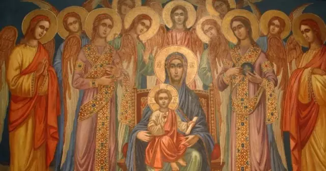 Мануэль Диас, "El Cordobés", и его подруга, Вирджиния Троконе, отмечают свою первую годовщину в Мексике