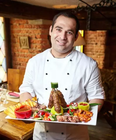 Gastro восхищает и живая музыка для ваших летних ночей